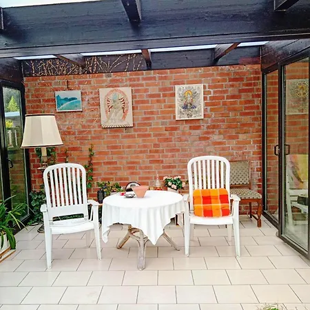 Zimmer Im Landhaus Mit Garten דירה *