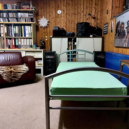 דירה Zimmer Im Landhaus Mit Garten *